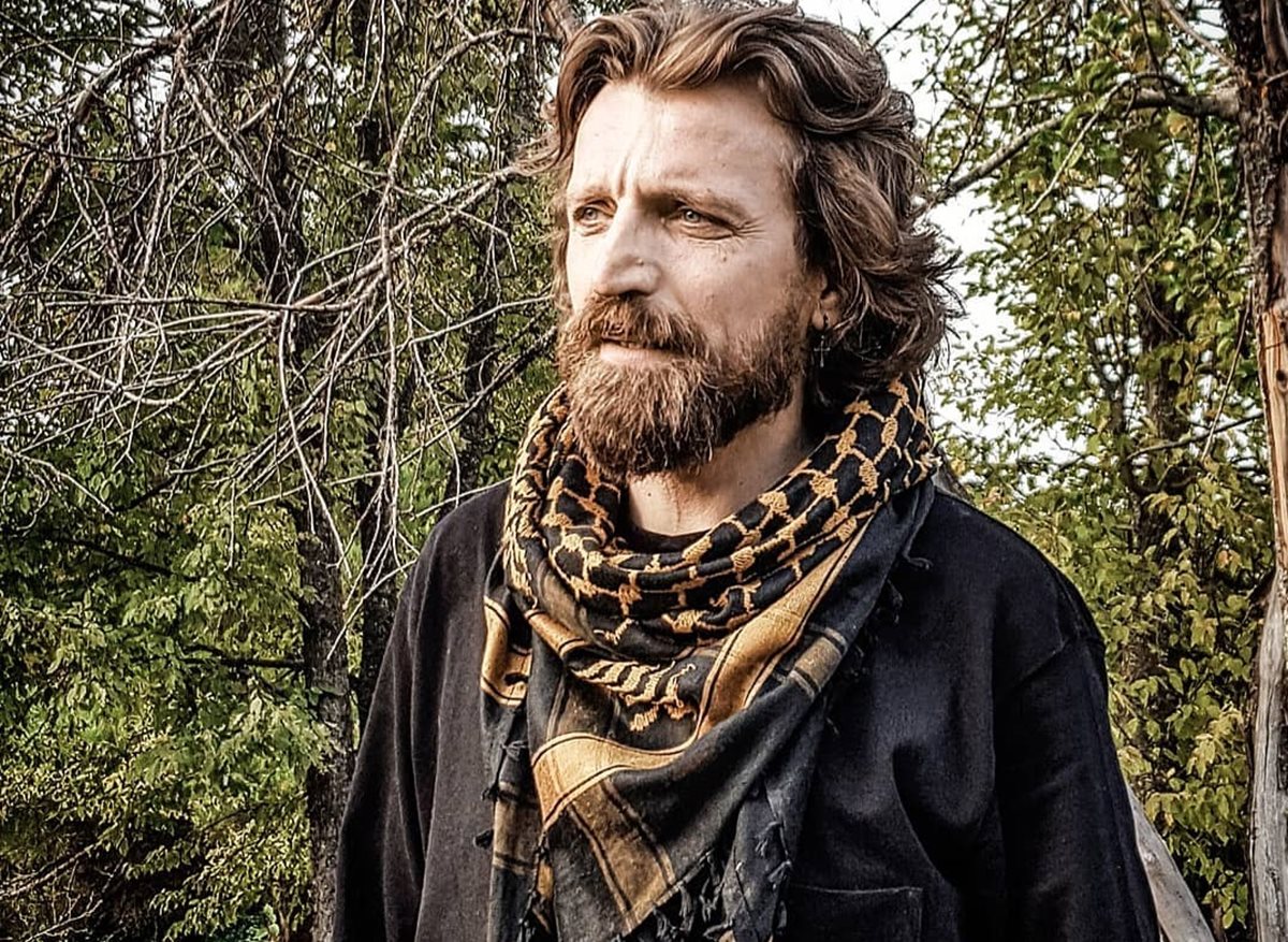 Σασμός: O παθιασμένος έρωτας του Μάρκου Βρουλάκη