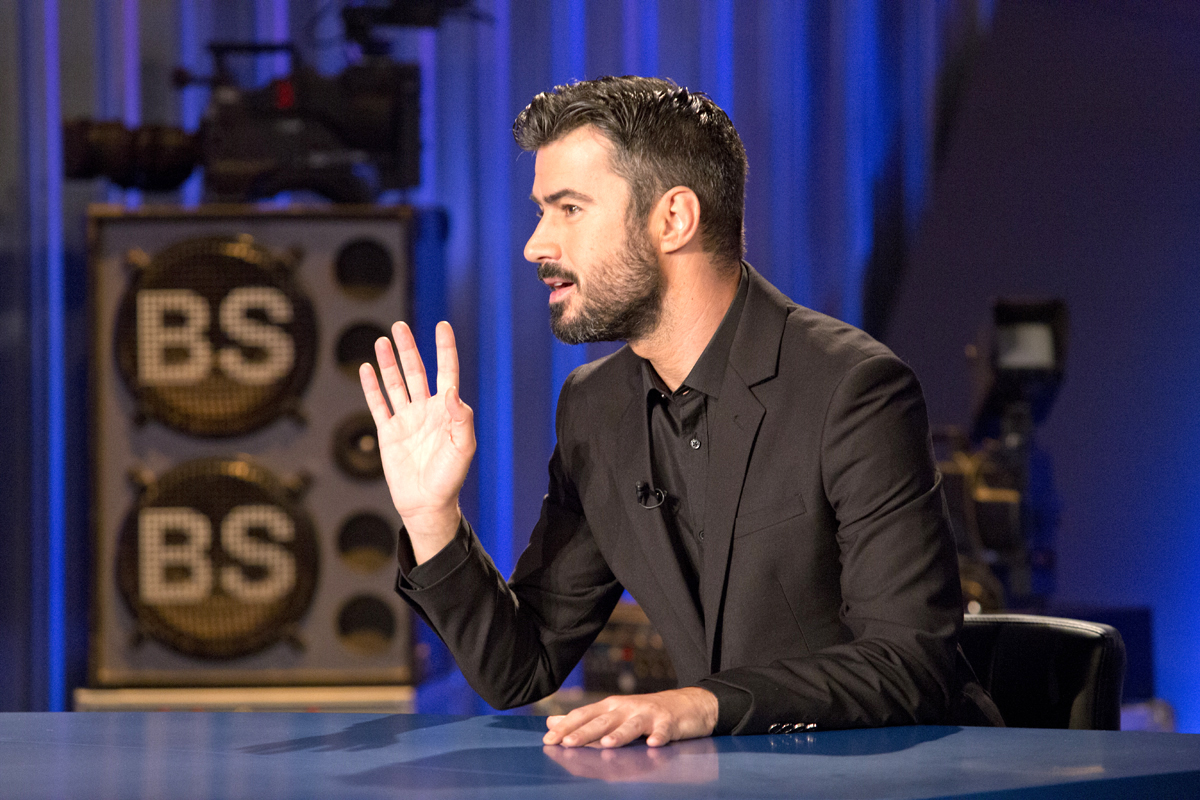 Γιάννης Τσιμιτσέλης: «Πολλές φορές κάνω λάθη και τα έχω παραδεχτεί μετά κόπων και βασάνων»