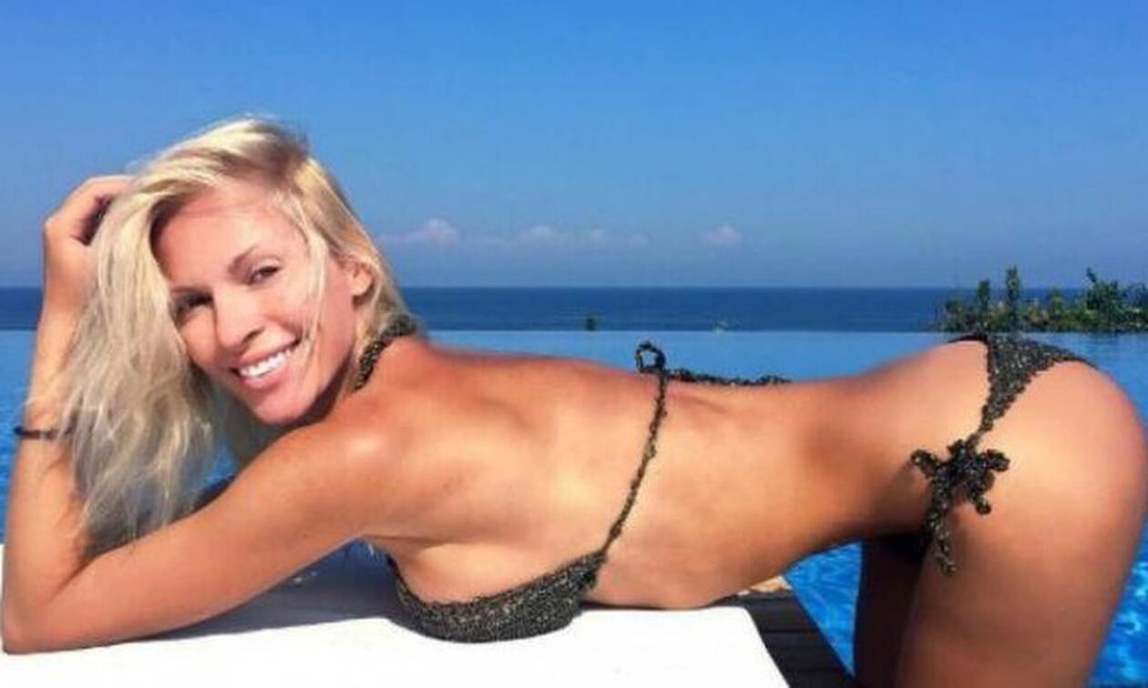 Ασημίνα Ιγγλέζου: Χορεύει στα χιόνια και μας δείχνει.. την καυτή πίσω όψης της