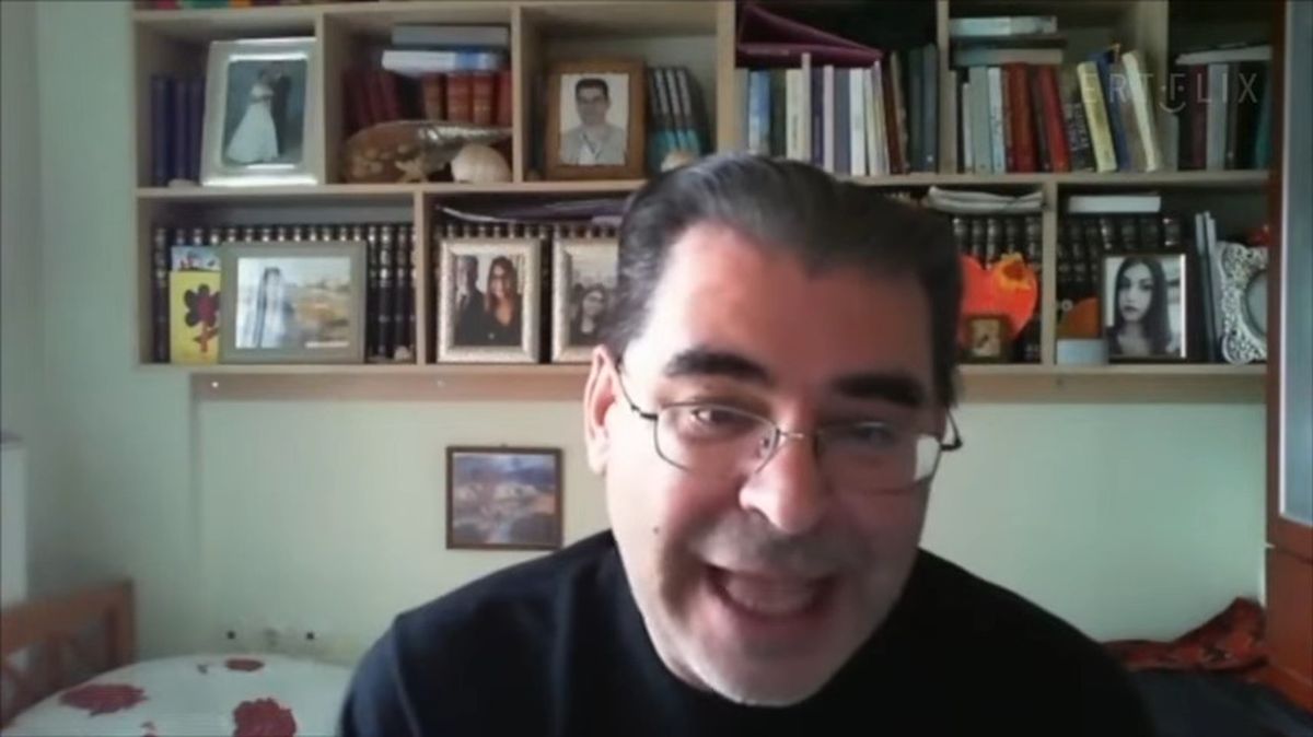 Γιάννης Τοπαλούδης: «Ζούμε σε ένα σπίτι αδειανό ψυχικά»