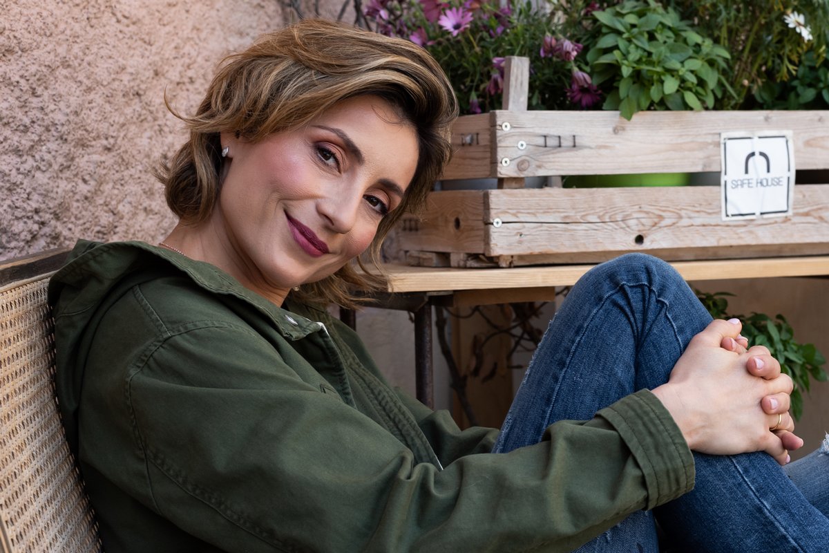 Ευδοκία Ρουμελιώτη: Βόλτα στο κέντρο της Αθήνας με τον γιο της (φωτογραφία)