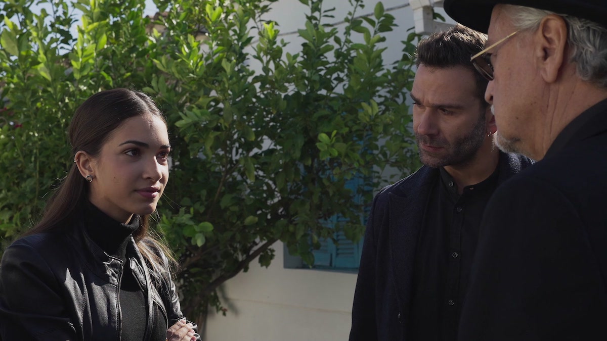 Η γη της Ελιάς spoiler: ο Μάνος προσπαθεί να εκδικηθεί τον Ισίδωρο με ασπίδα την Μαρίνα