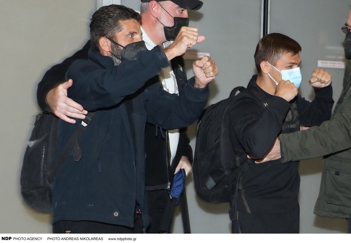 Survivor 5: επέστρεψαν στην Ελλάδα ο Γιωρίκας Πιλίδης και ο Θανάσης Βισκαδουράκης