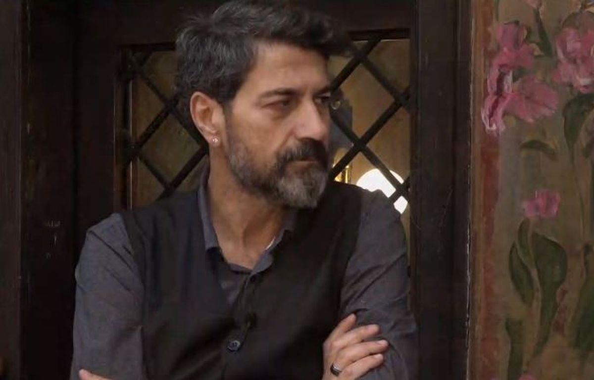 Κώστας Φαλελάκης: «Η δουλειά και οι φίλοι ήταν οι δύο πυλώνες ισορροπίας μου - Τα έχασα και τα δύο την τελευταία διετία»