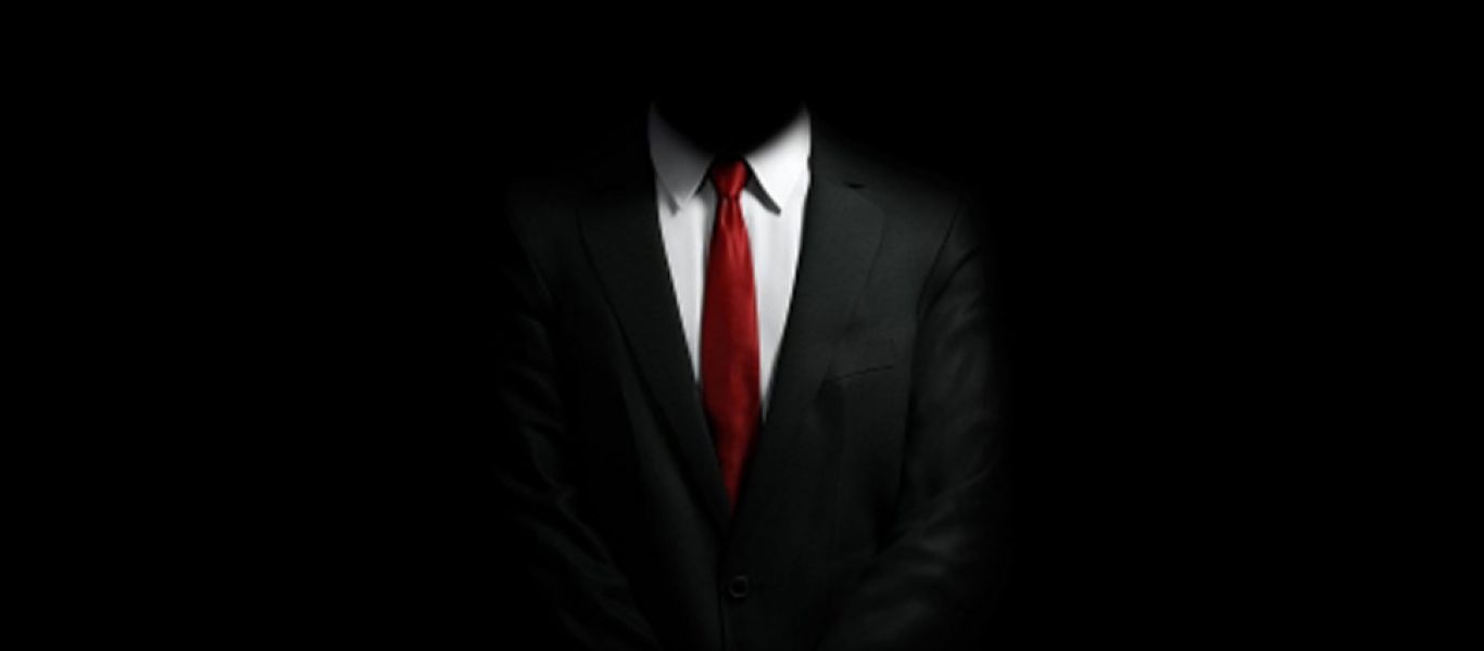 Πασίγνωστος παρουσιαστής μπήκε φασκιωμένος στο νοσοκομείο για να μην τον αναγνωρίσουν