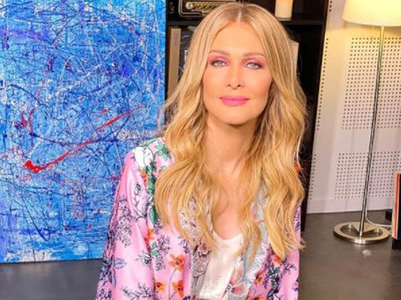 Νατάσα Θεοδωρίδου: Έντονες αντιδράσεις για τις εμφανίσεις της, την ώρα που τα νυχτερινά μαγαζιά έκλεισαν