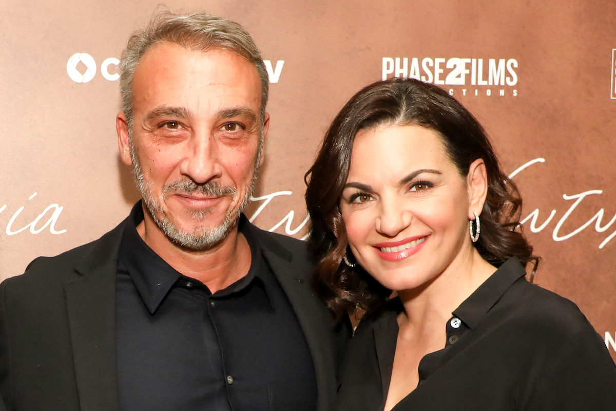 Όλγα Κεφαλογιάννη: «Νιώσαμε πολύ διαφορετικά φέτος, κρατώντας στην αγκαλιά μας δύο μωρά!»