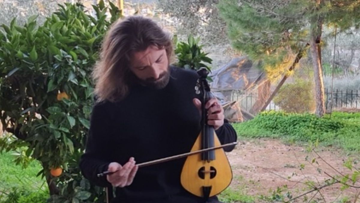 Πάνος Γκόγκος: O Mάρκος Βρουλάκης από τον «Σασμό» είναι παντρεμένος με Ελληνίδα Top Model