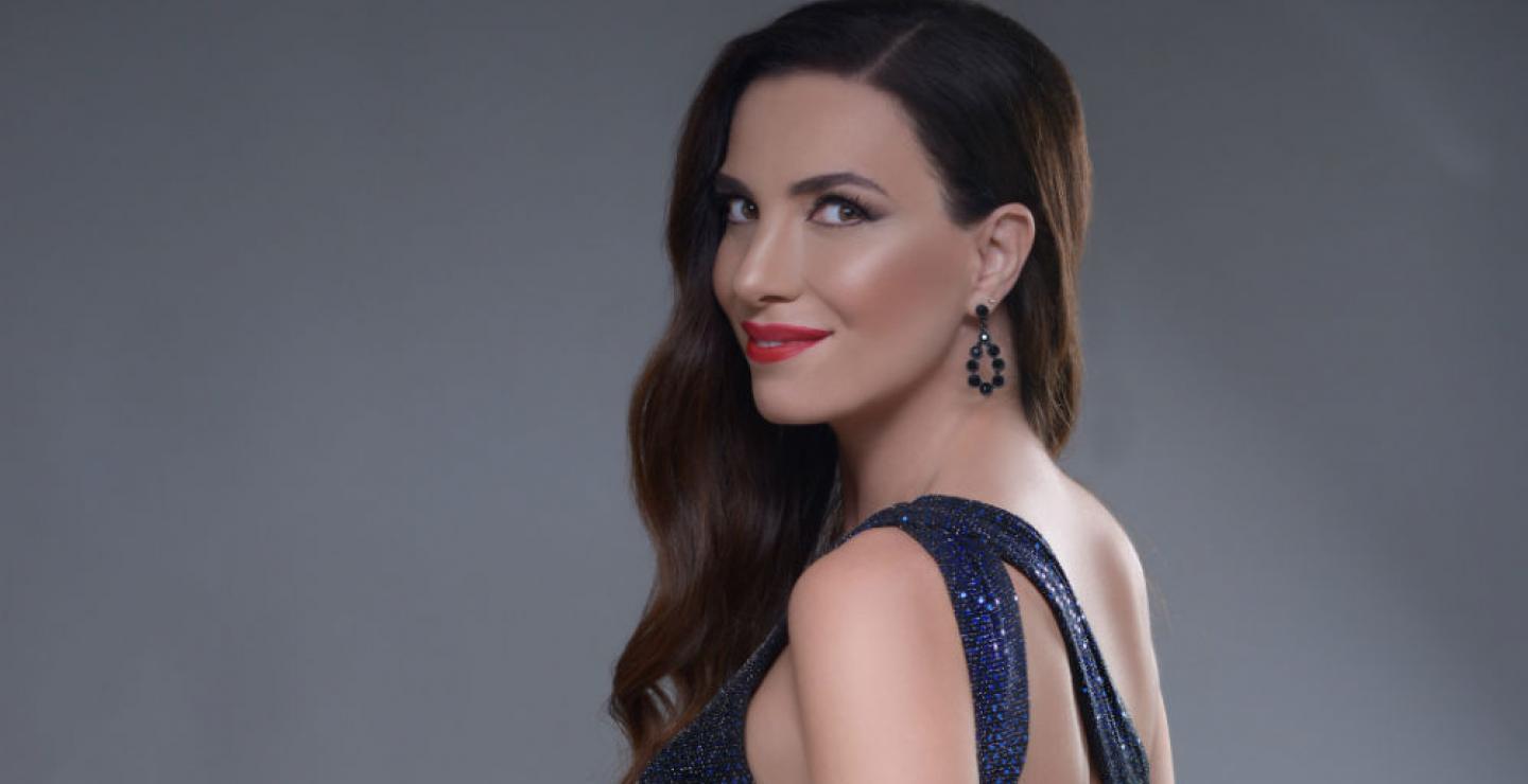 Φωτεινή Δάρρα: Θετική στον κορονοϊό η τραγουδίστρια και η 80χρονη κατάκοιτη μητέρα της