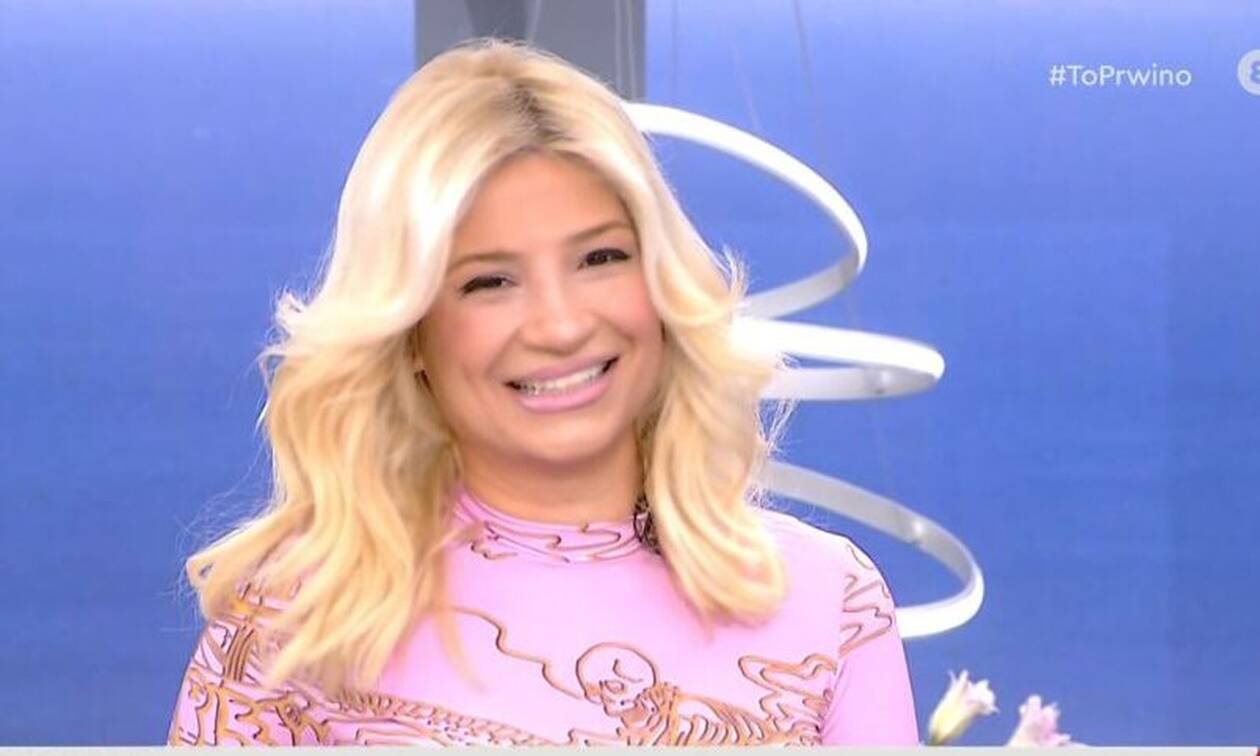 Η Φαίη Σκορδά έχει γενέθλια και κλείνει τα..