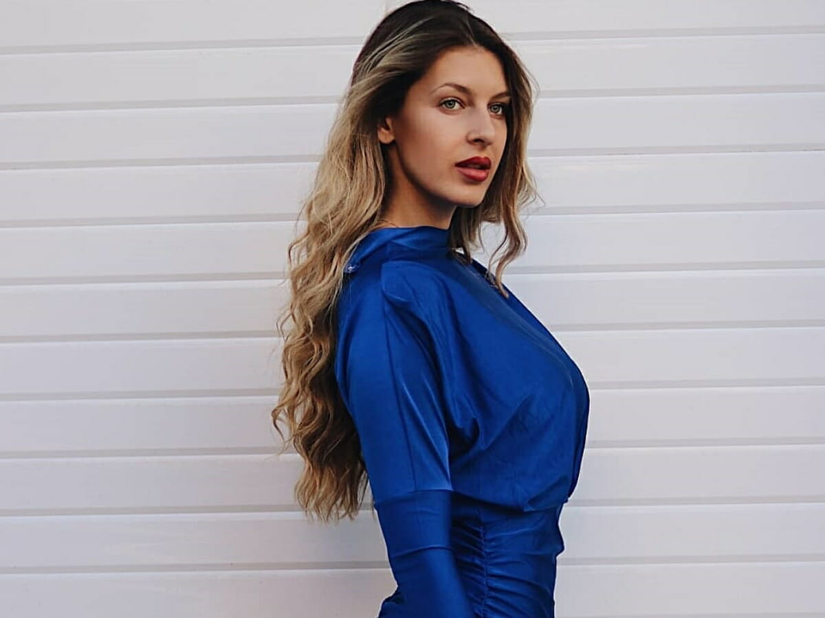 Ελισάβετ Δοβλιατίδου: Η πρώην παίκτρια του Survivor βάφτισε τον γιο της (φωτογραφίες)