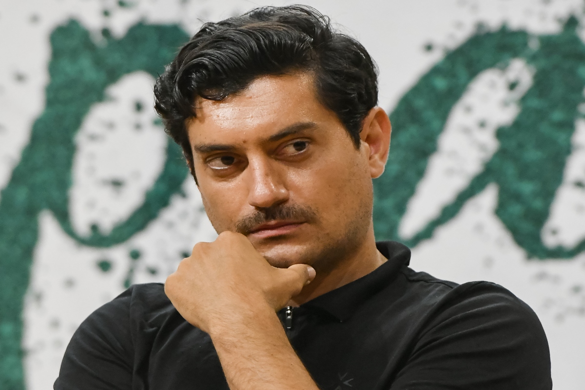 Αργύρης Πανταζάρας: η πρώτη του φωτογραφία από τα γυρίσματα του Σασμού