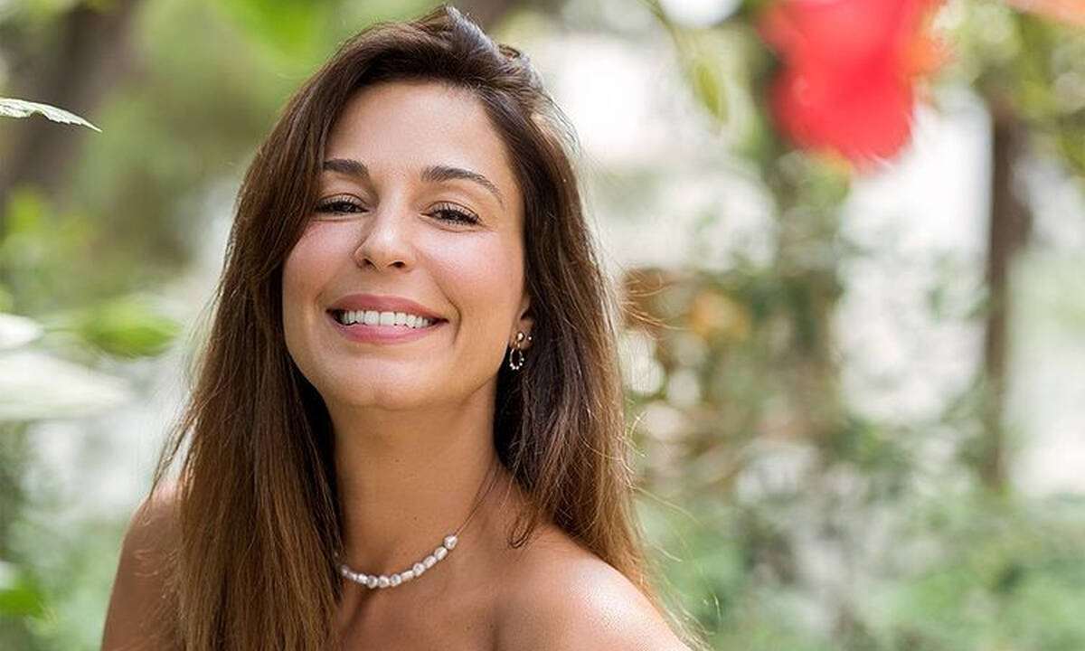 Κατερίνα Παπουτσάκη: «Η ομορφιά μπορεί να γίνει διαβατήριο ή τροχοπέδη»