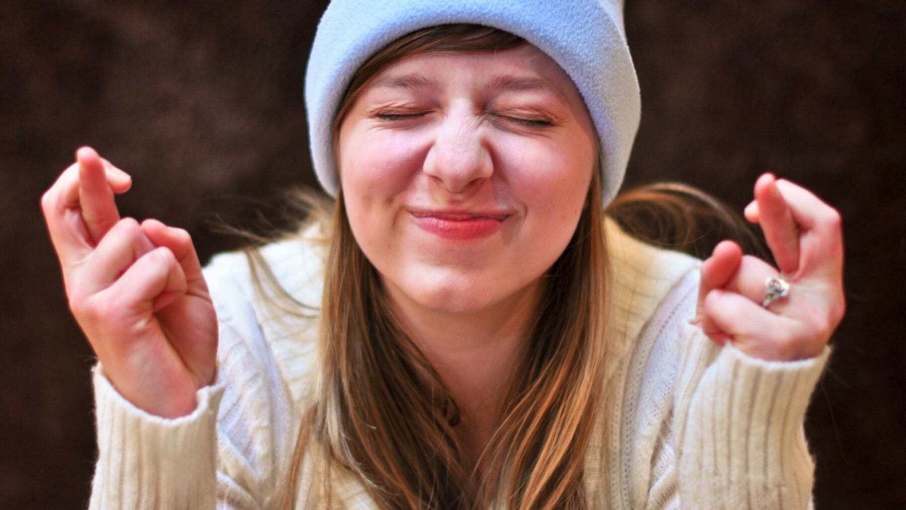 Τυχεροί άνθρωποι: αυτές είναι οι συνήθειες που μπορούν να κάνουν την τύχη να χαμογελάσει