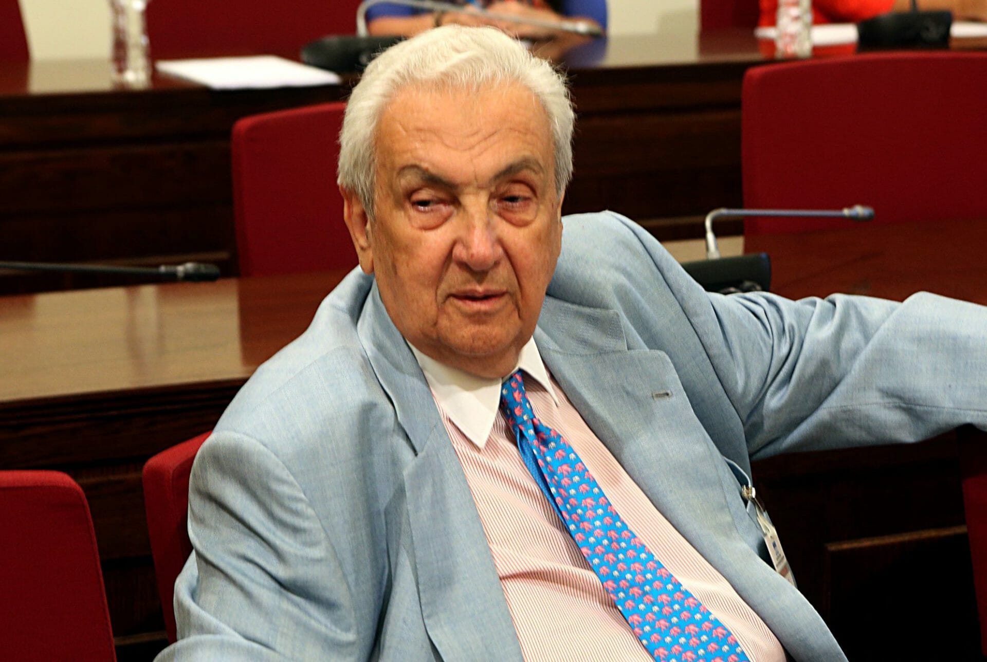 Ανοίγει η επτασφράγιστη διαθήκη του Δημήτρη Κοντομηνά