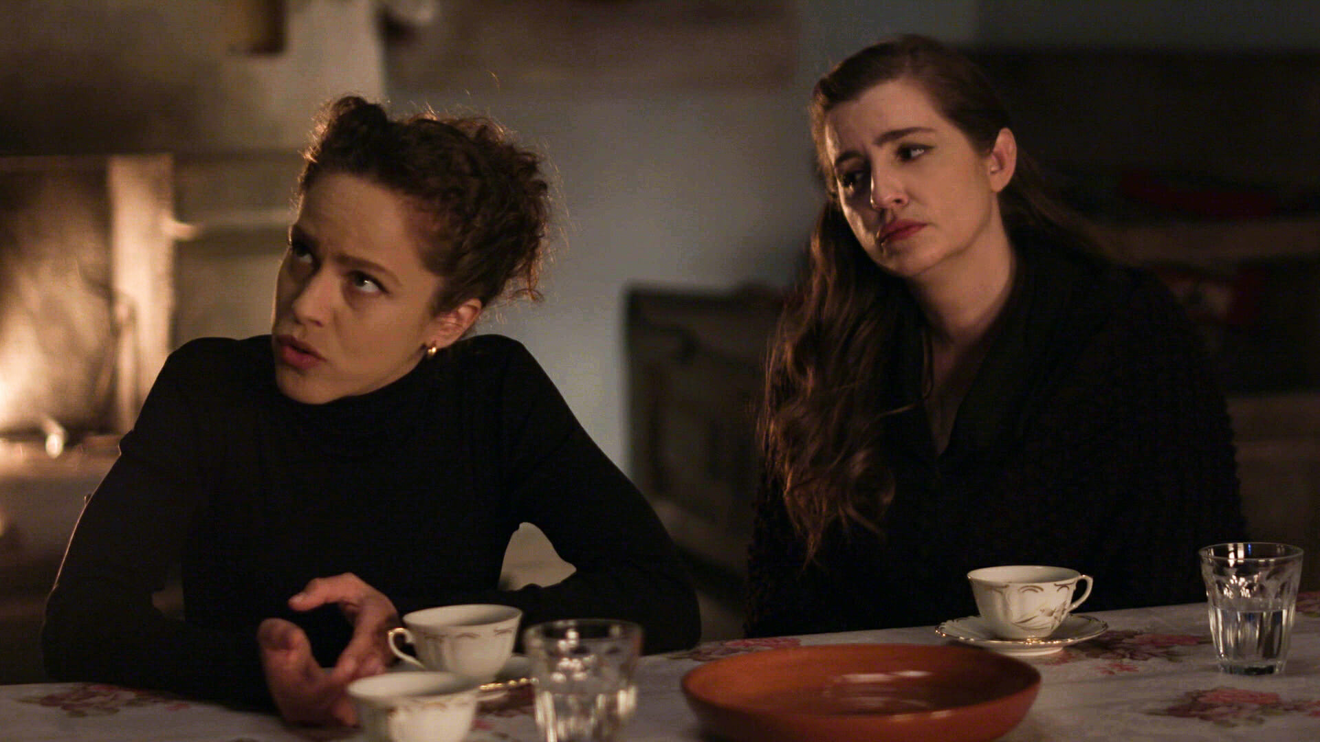 Άγριες Μέλισσες: έρωτες και πάθη στο Διαφάνι. Τι θα δούμε στα επόμενα επεισόδια