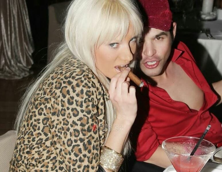 Τζούλια Αλεξανδράτου: "O Μένιος Φουρθιώτης μου έκλεψε τα 200.000 ευρώ"