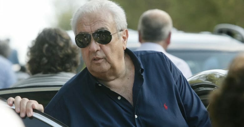 Ανοίγει η επτασφράγιστη διαθήκη του Δημήτρη Κοντομηνά