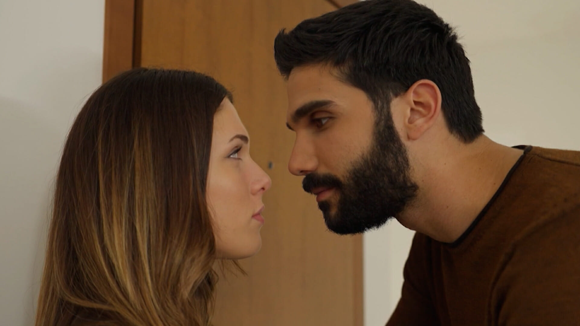 Βραδινή ζώνη ποσοστά τηλεθέασης: Σάρωσε η γη της Ελιάς