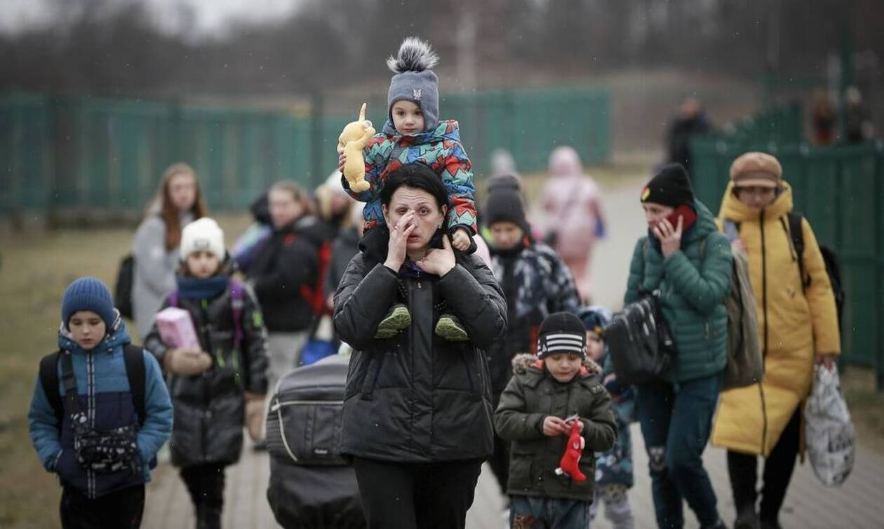 Πόλεμος στην Ουκρανία: ανοίγουν ανθρωπιστικοί διάδρομοι σε αρκετές πόλεις της Ουκρανίας για να απομακρυνθούν οι άμαχοι