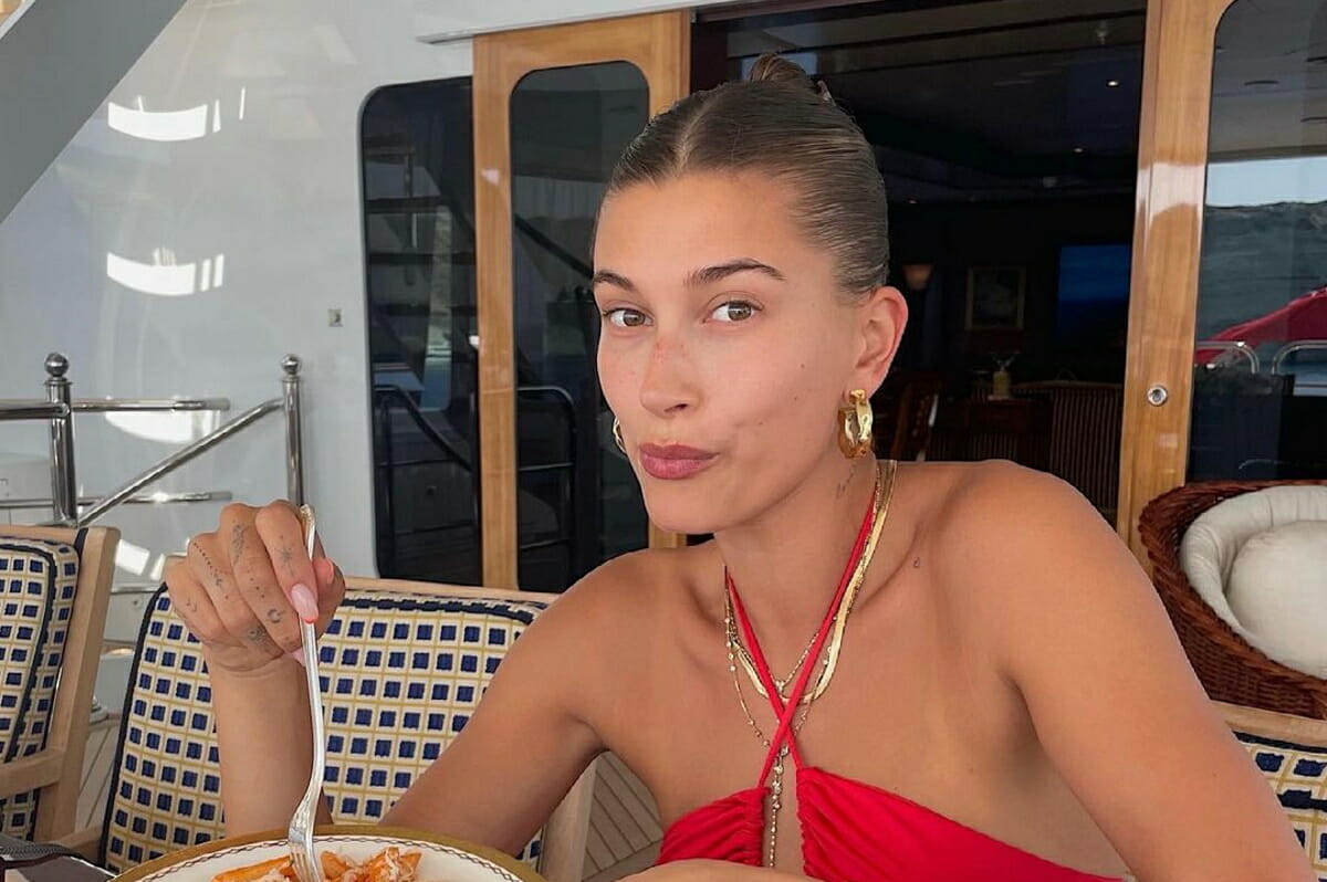 Χέιλι Μπίμπερ: Θρόμβο αίματος στον εγκέφαλό της ανίχνευσαν οι γιατροί