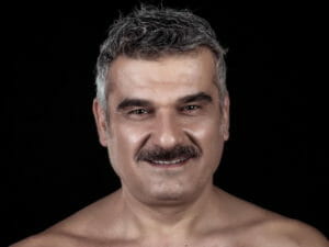 Κώστας Αποστολάκης: «Νομίζουν ότι μπορώ να αποκαλύψω τους λόγους που γύρισα στον Χριστό»