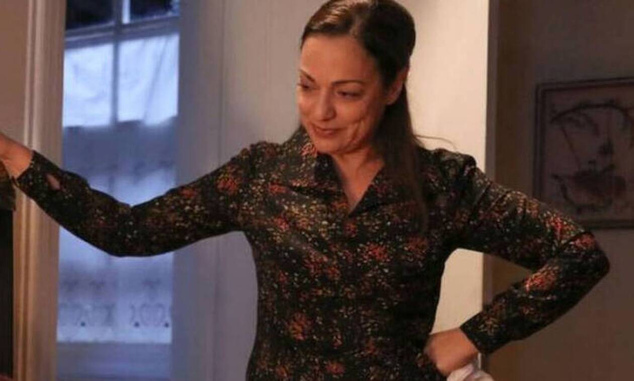 Ελένη Καρακάση: «Ο πατέρας μου πέθανε στα γενέθλιά μου, όταν έκλεισα τα 21 μου χρόνια»