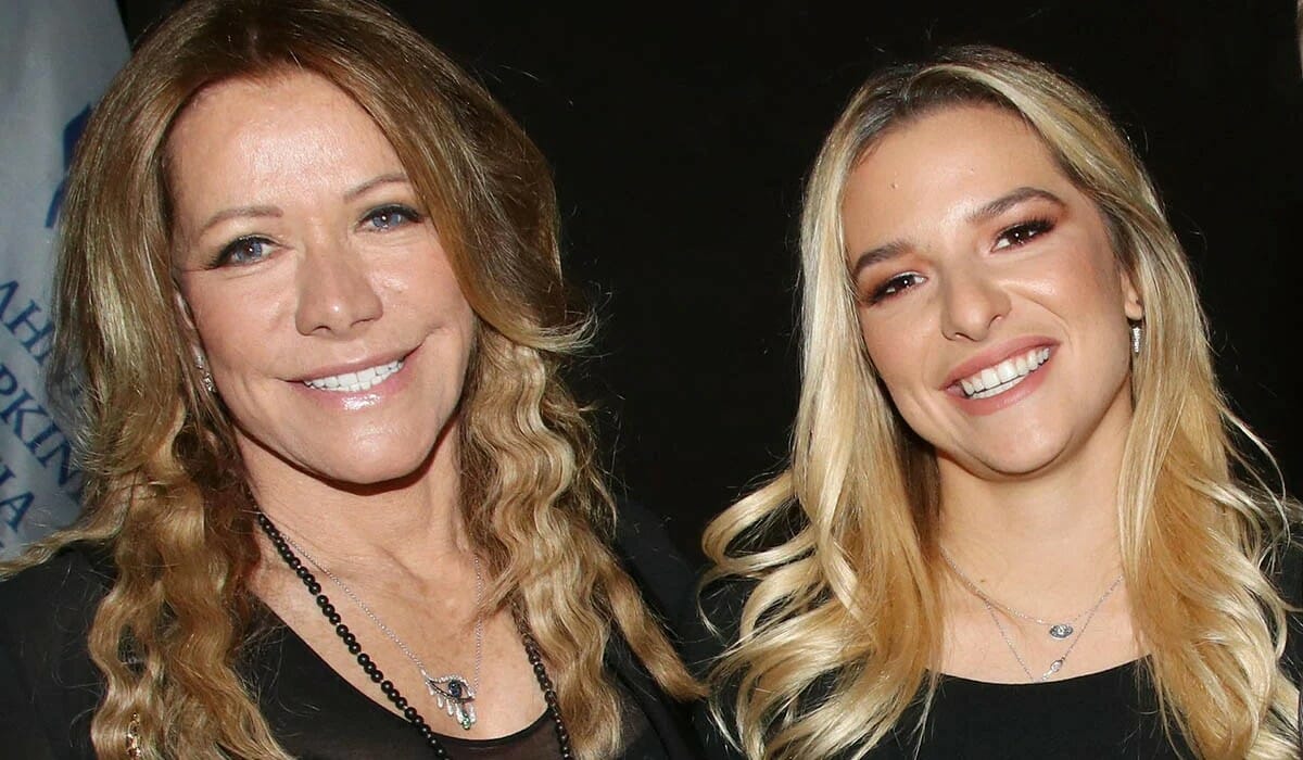 H Μαριάννα τίναξε την μπάνκα - Το παλάτι της Εκάλης στον γιο της Εριέττας