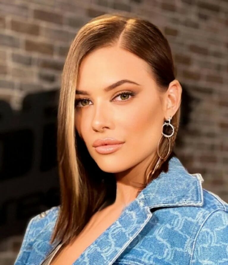 Έγκυος η Λάουρα Νάργες;