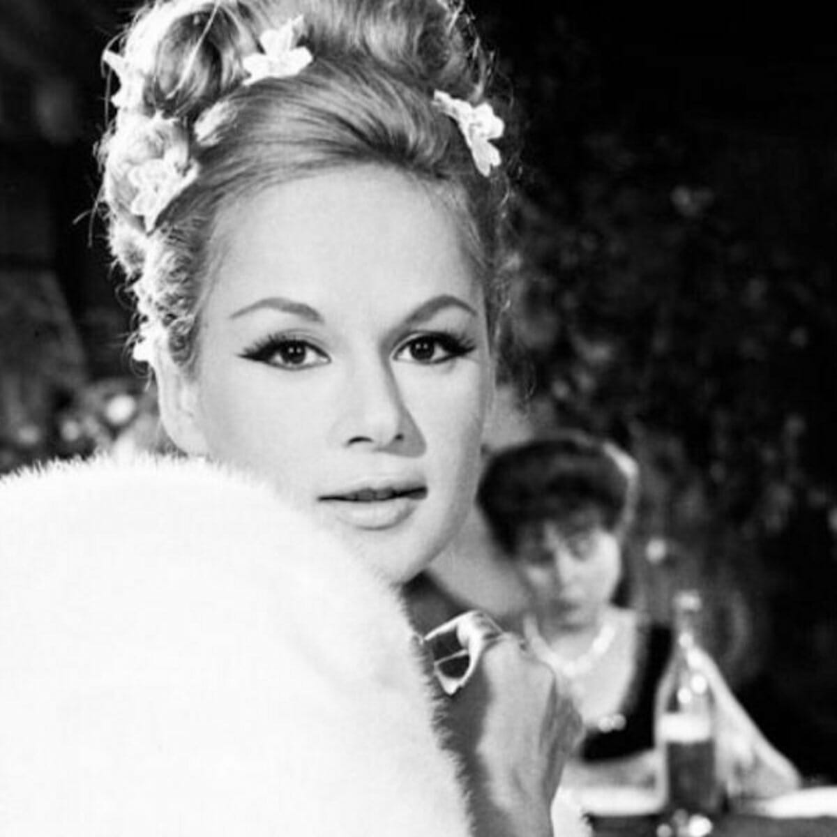 Σπάνιο κλικ: Όταν Βουγιουκλάκη, Γκερέκου και Βαλσάμη έβγαιναν μαζί στη νυχτερινή Αθήνα