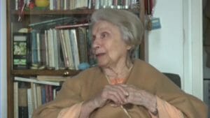 Η Μέλπω Ζαρόκωστα υπήρξε μία από τις πιο επιτυχημένες και διάσημες ηθοποιούς της Χρυσής εποχής του ελληνικού κινηματογράφου.