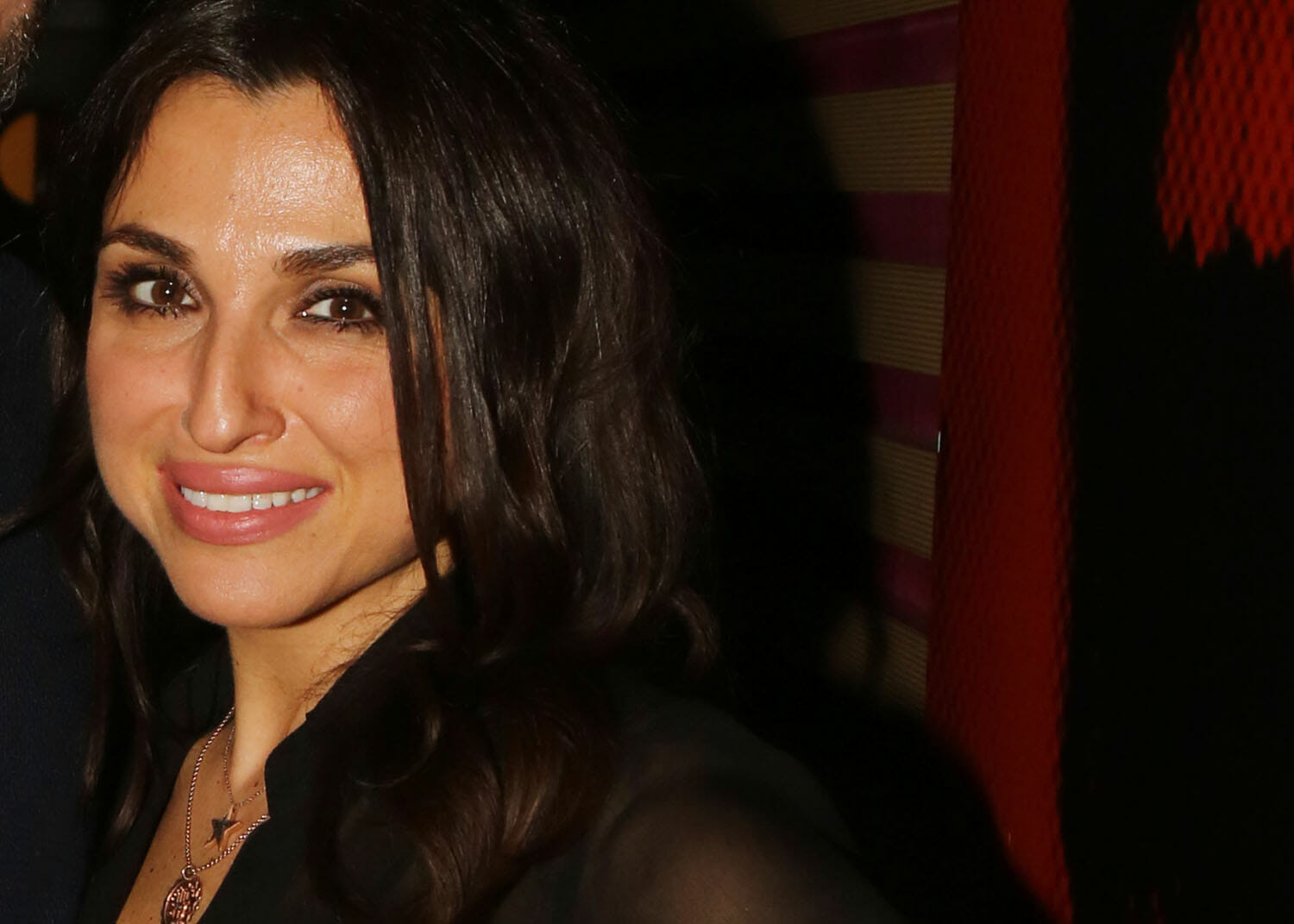 Ζωή Παπαδοπούλου: «Πρέπει να ανοίξουν στόματα και στον χώρο του τραγουδιού»