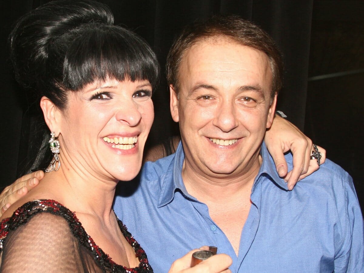 Σοφία Βόσσου: «Στο παρελθόν ντύθηκα γριά και παρακολούθησα τον Ανδρέα Μικρούτσικο»