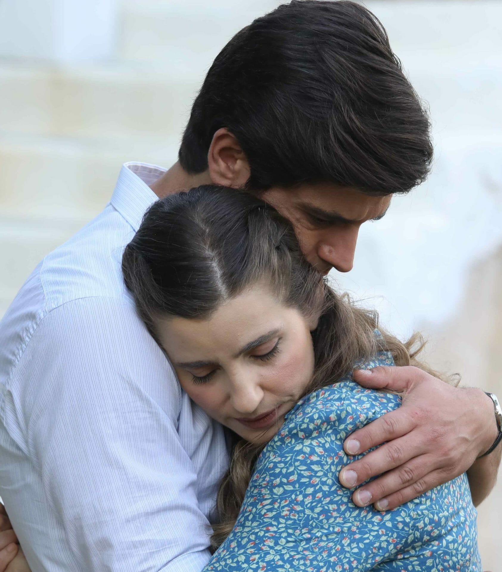 Άγριες μέλισσες: Το αντίο του Λάμπρου στη Λενιώ! Αυτή είναι η τελευταία σκηνή των γυρισμάτων