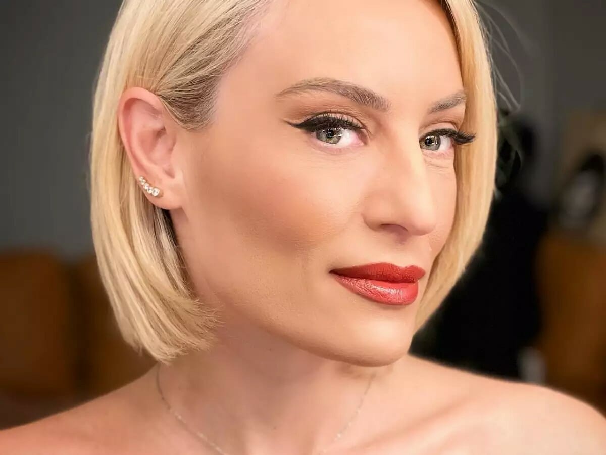 Ελεονώρα Μελέτη: «Το βράδυ που θα πέσεις για ύπνο, χωρίς κανένα φίλτρο, με τον αληθινό σου εαυτό...»