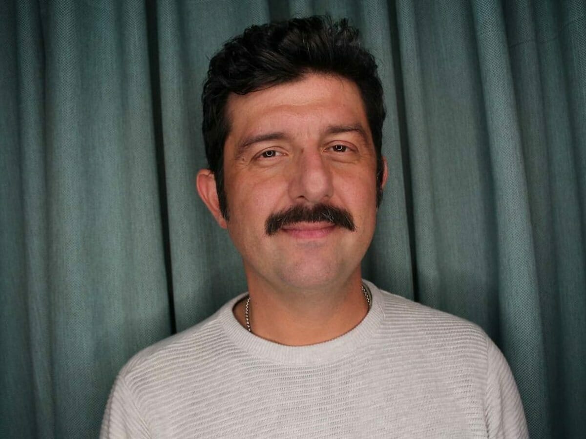 Μιχάλης Οικονόμου: «Μίλησα για να βοηθήσω τα νέα παιδιά που έχουν θέμα αποδοχής του εαυτού τους»