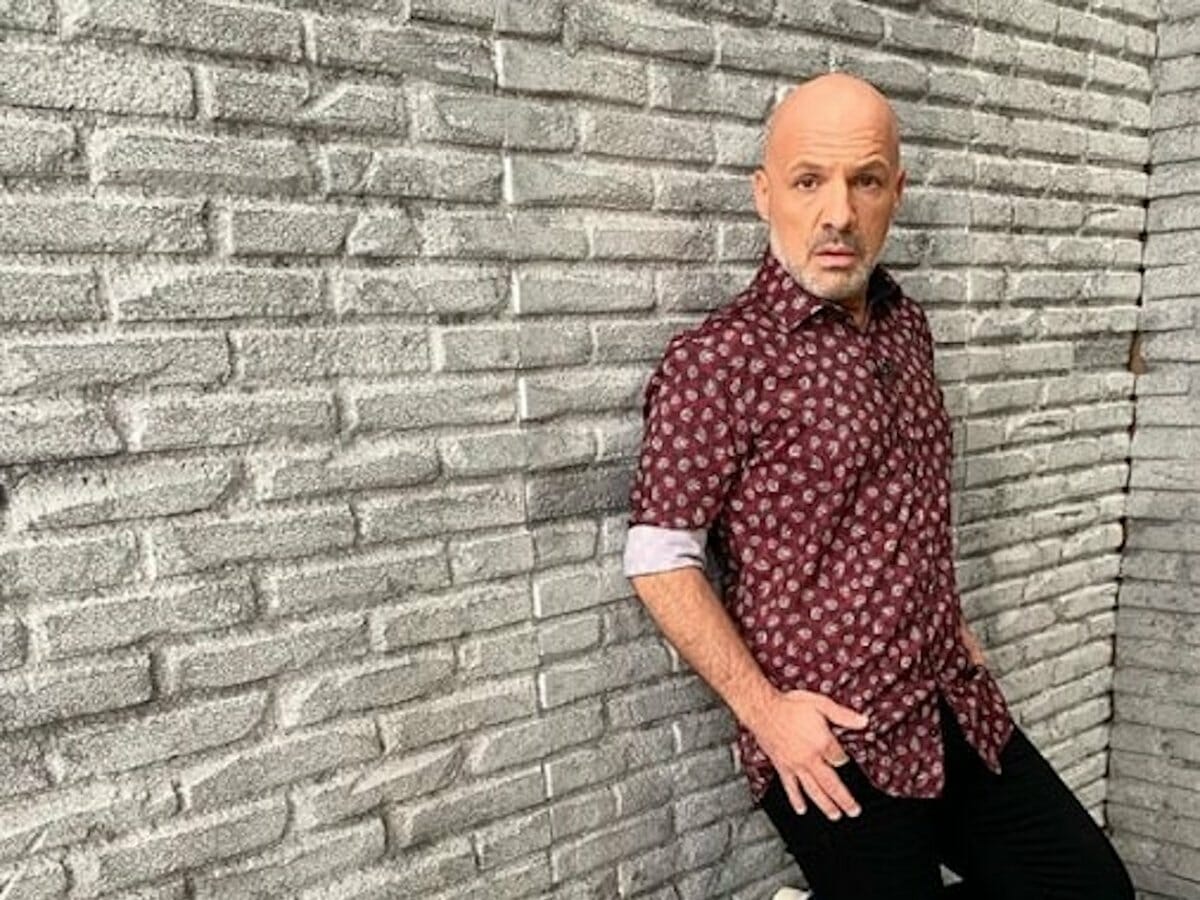 O μιντιάκιας: μουρμούρες για τον Μουτσινά στον ΣΚΑΪ