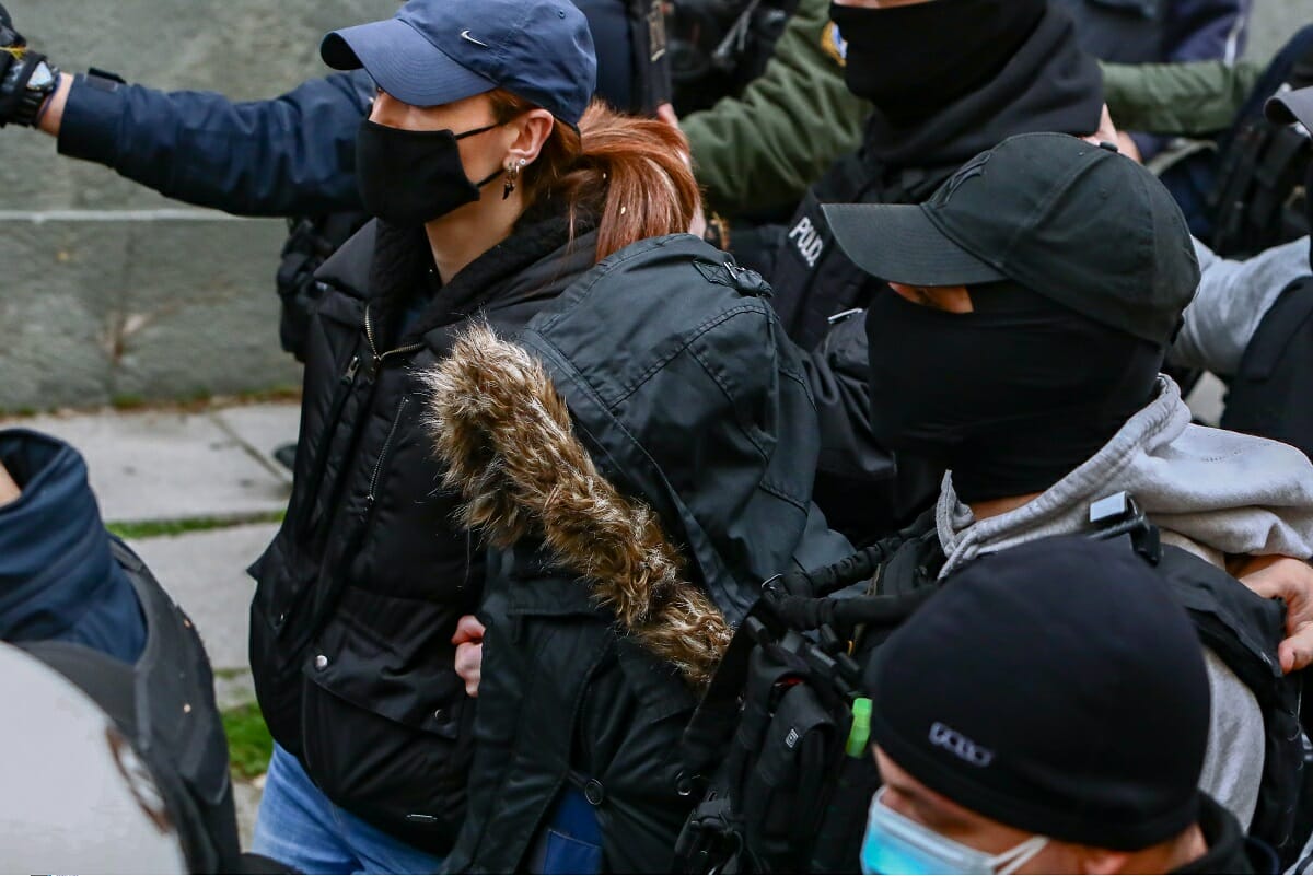 Πάτρα: Η νέα πραγματικότητα της Ρούλας πίσω από τα σίδερα της φυλακής