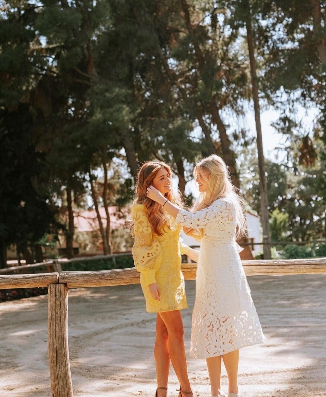 Κωνσταντίνα Κομμάτα-Γιώργος Σαμαράς: Όλο το φωτογραφικό άλμπουμ της κόρης τους Ιωάννα