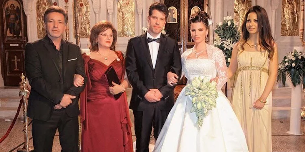 Χάρη–Αντελίνα Βαρθακούρη: Γιόρτασαν τη 12η επέτειό τους! Αδημοσίευτες φωτογραφίες από τον γάμο τους στην Κωνσταντινούπολη