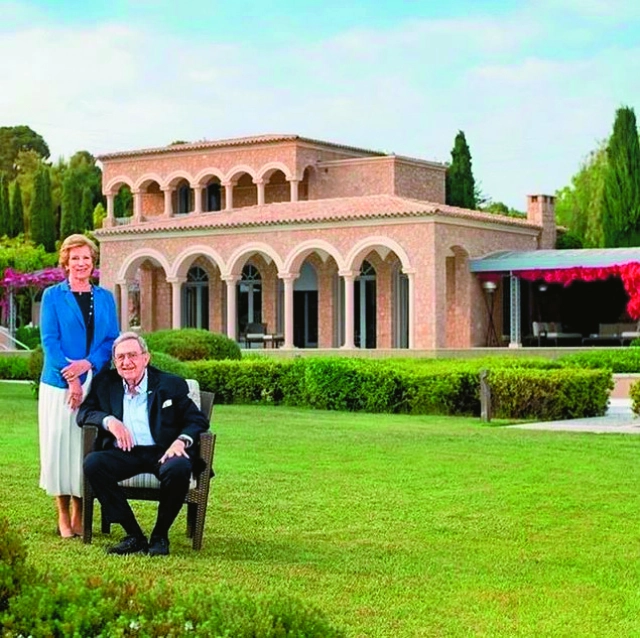 Πόρτο Χέλι: Στα χέρια Βούλγαρου καναλάρχη η βίλα του τέως βασιλιά Κωνσταντίνου