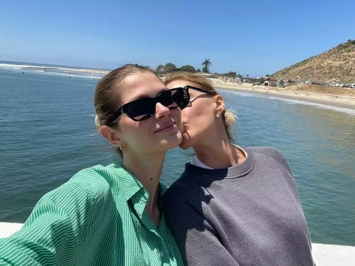 Τζένη Μπαλατσινού: Το φωτογραφικό άλμπουμ με την κόρη της Αμαλία στο Μαλιμπού