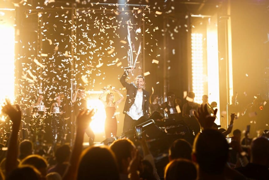 Κωνσταντίνος Αργυρός: Φωτογραφίες από τα λαμπερά γενέθλια του τραγουδιστή