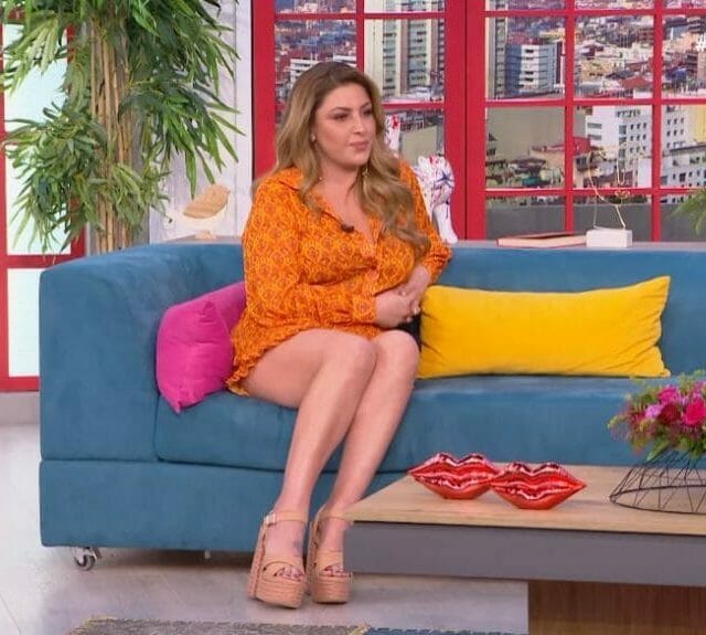 Έλενα Παπαρίζου: «Το sexiness δεν βγαίνει με αυτό που φοράς, αλλά αυτό που είναι μέσα σου»
