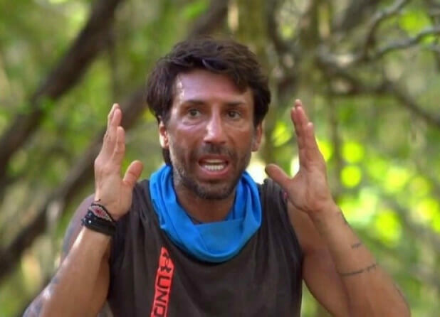 Survivor: «Ο Μαρτίκας είναι ψευτορήτορας και έχει στήσει ψευτοειδύλλιο με τη Βρισηίδα»