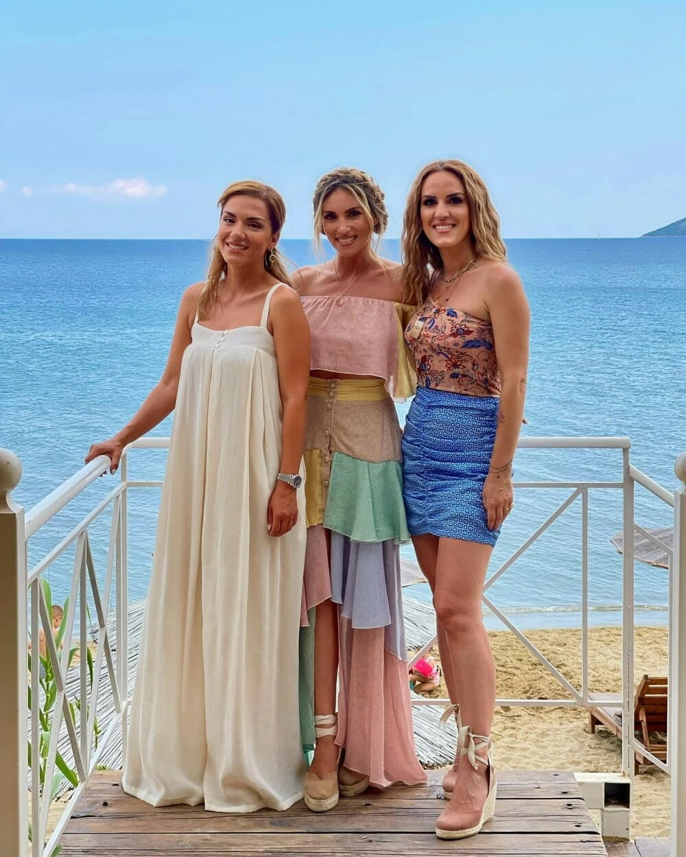 Αθηνά Οικονομάκου: Το φωτογραφικό άλμπουμ της βάπτισης της κόρης της - Ποιοι έδωσαν το παρών στο Γύθειο