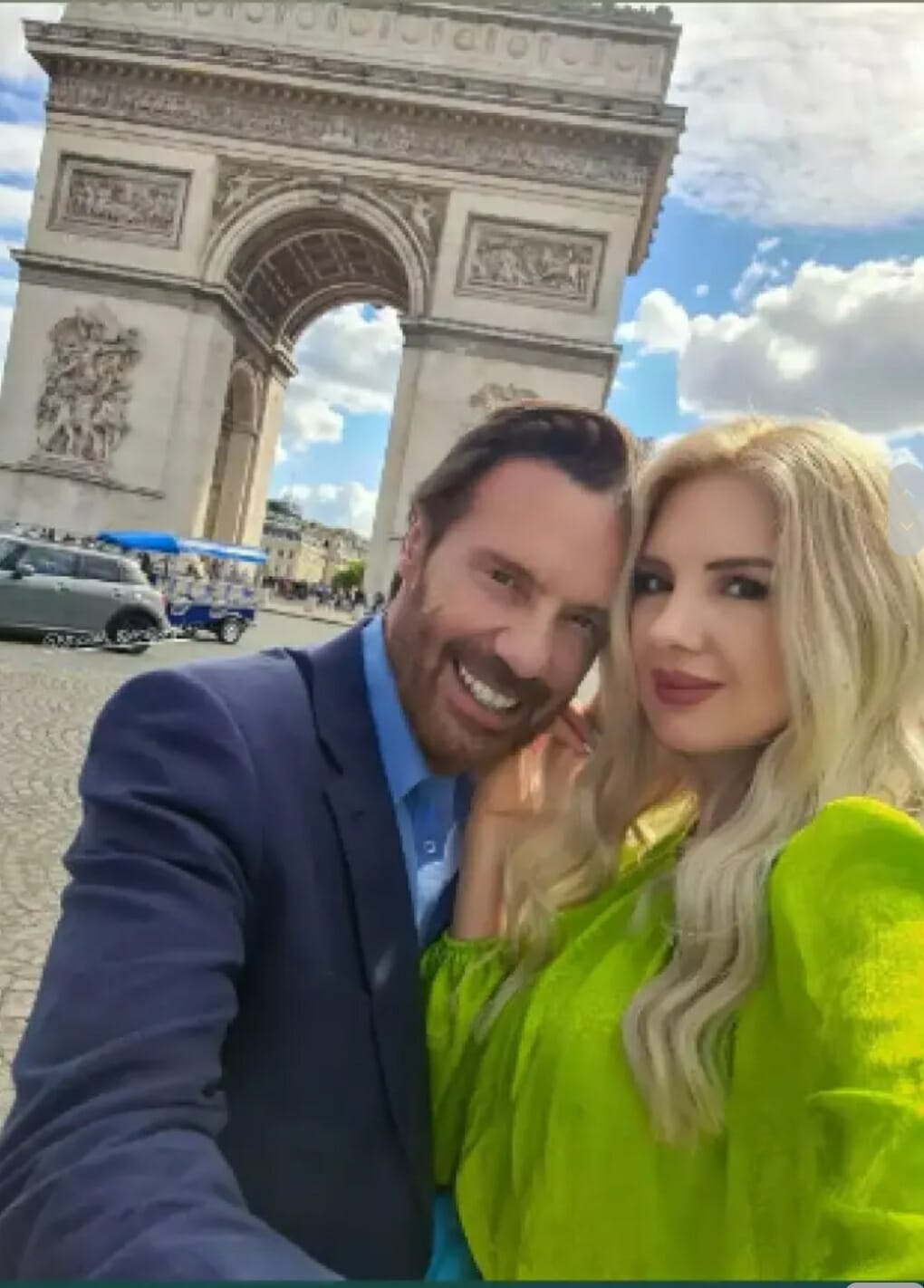 Στράτος Τζώρτζογλου: Ζει τον έρωτά του με τη Σοφία Μαριόλα στο Παρίσι