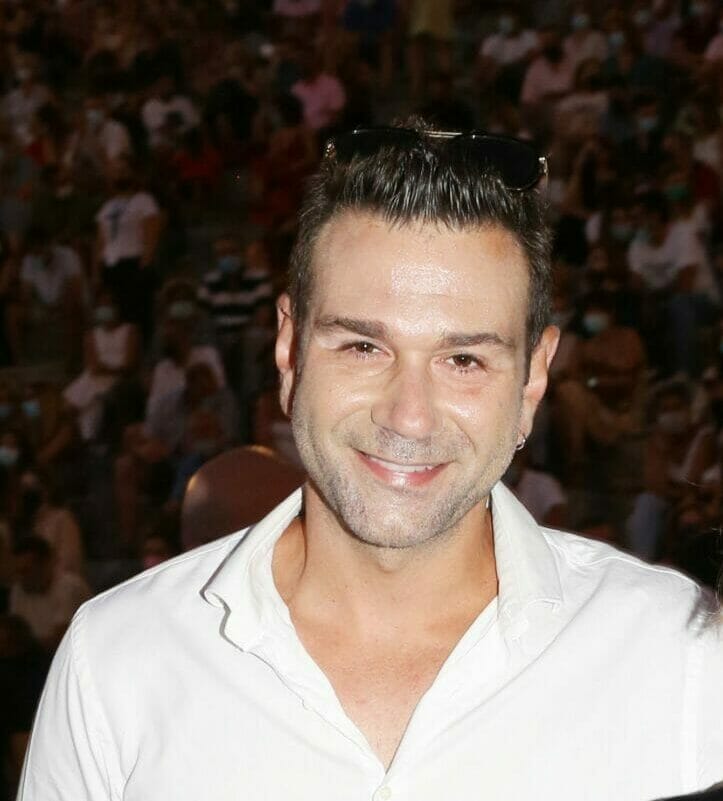 Τάσος Ιορδανίδης: «Αναγκάστηκα να δανειστώ από όποιον μιλάει ελληνικά»