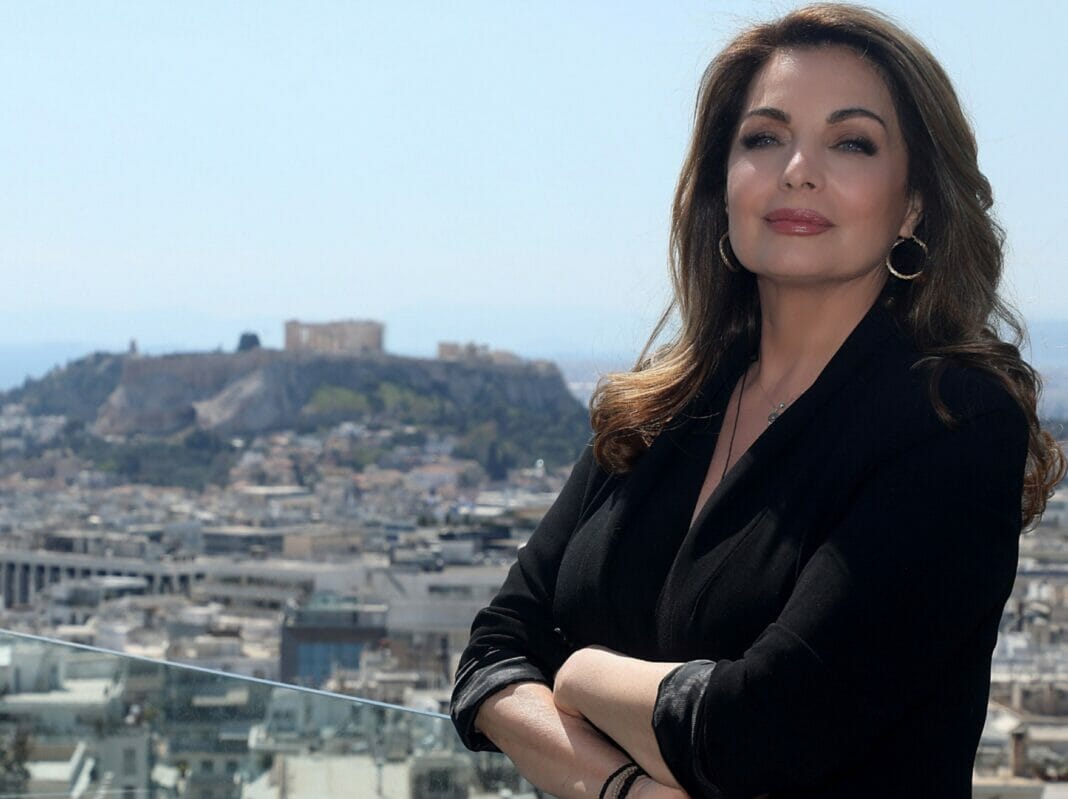 Άντζελα Γκερέκου: «Η Γη της Ελιάς είναι μεγάλη ψυχολογική υποστήριξη για εμένα»