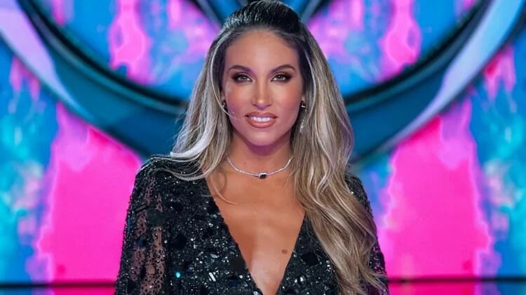 Αθηνά Οικονομάκου: Τα πρώτα γενέθλια της κόρη της